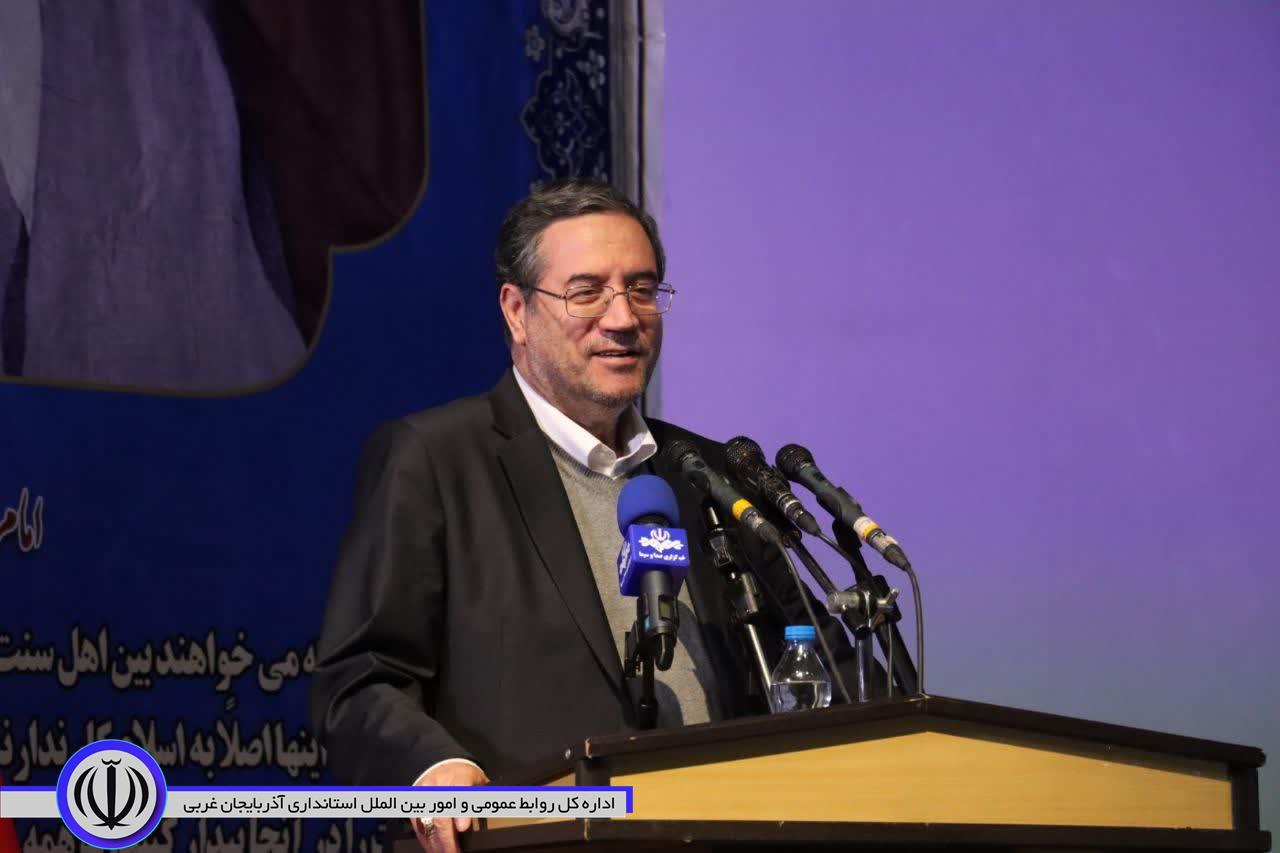 استاندار آذربایجانغربی: کمرنگکردن خدمات دوران انقلاب در کشور کار دشمن است
