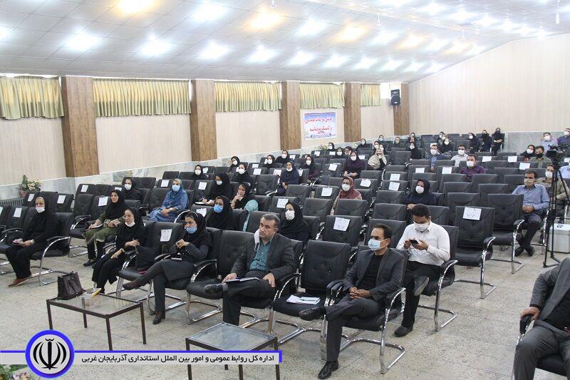 پروتکلهای بهداشتی به طور سختگیرانه در مدارس مهاباد رعایت میشود
