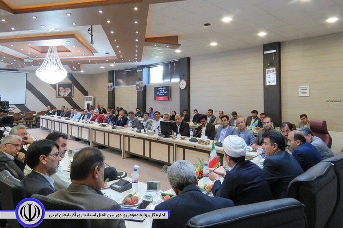 رییس سازمان مدیریت و برنامهریزی: توزیع نامناسب منابع آذربایجانغربی را رنج میدهد