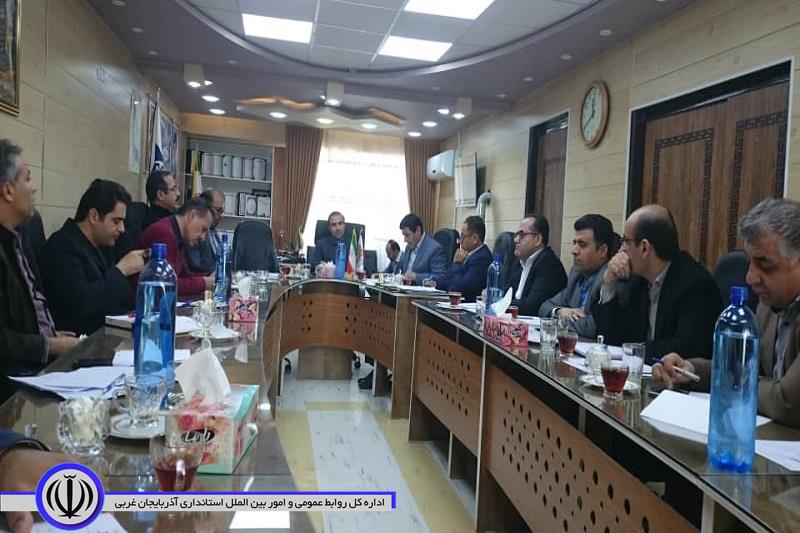 معاون فرماندار مهاباد:توزیع کالاهای اساسی باید به طور مستمر انجام شود
