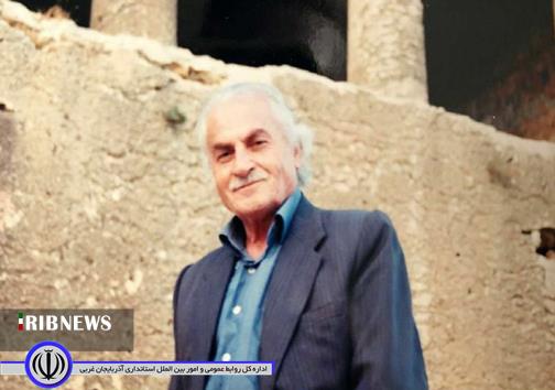 پیکر عبدالرحمان فاضلی نویسنده مهابادی در قطعه هنرمندان آرام گرفت