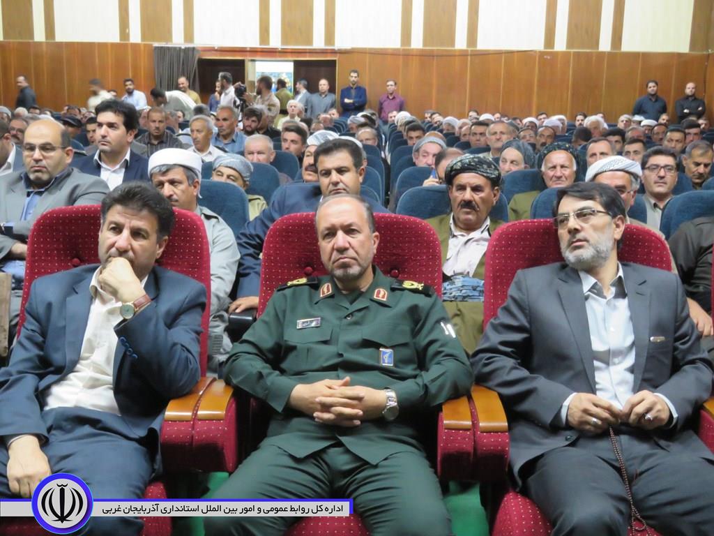 همایش اتحاد و همبستگی عشایر و طوایف در مهاباد برگزار شد