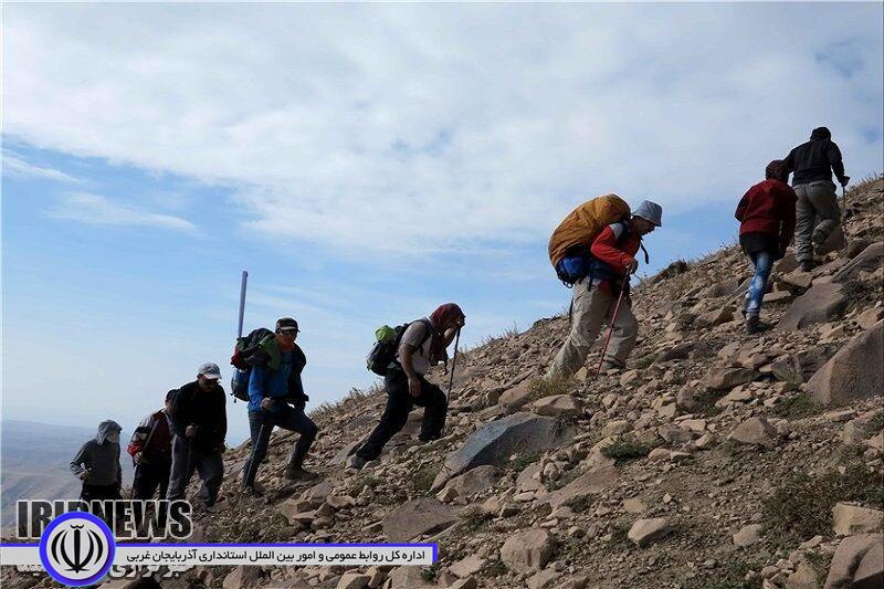 اخذ مدرک امداد و نجات کوهستان از کشور نپال توسط کوهنورد مهابادی