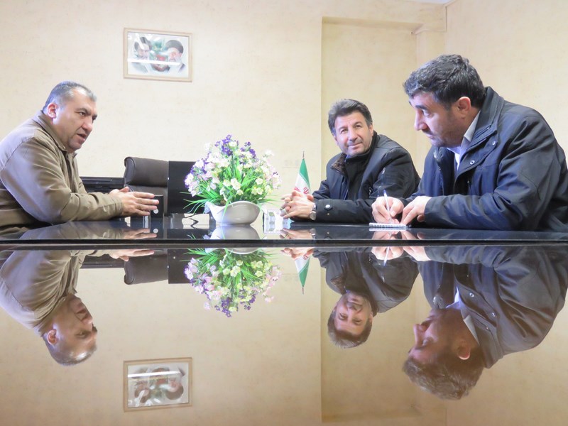 بازدید سرزده دکتر شجاعی معاون استاندار و فرماندار ویژه شهرستان مهاباد از اداره محیط زیست مهاباد