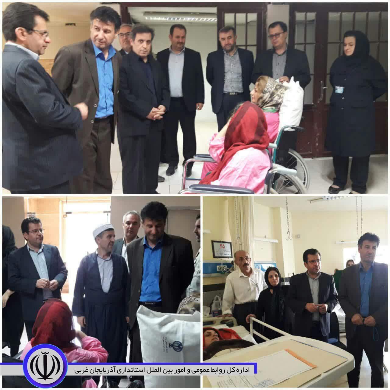 ملاقات فرماندار،امام جمعه،فرمانده نیروی انتظامی،دادستان و مدیر آموزش وپرورش شهرستان مهاباد از فرهنگیان سانحه دیده تصادفِ