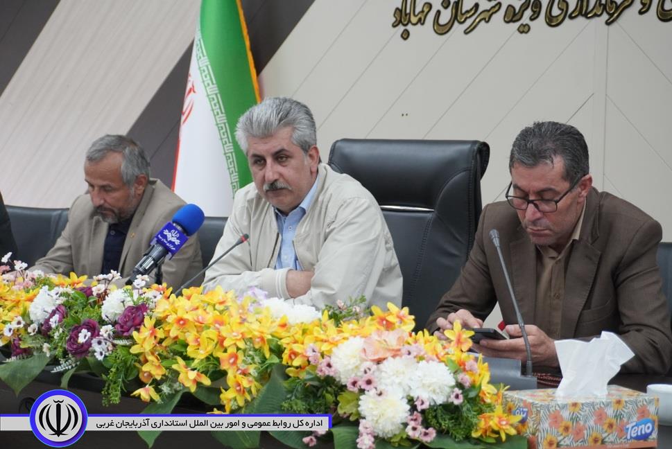 فرماندار: 127 هکتار زمین برای فاز دوم شهرک صنعتی مهاباد شناسایی شد