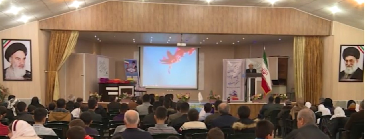 تجلیل از دانش آموزان پژوهشگر مهاباد
