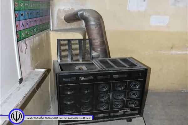 تکمیل 46 مدرسه مهاباد تا قبل از سال جدید / حذف بخاری نفتی از 105 مدرسه روستایی