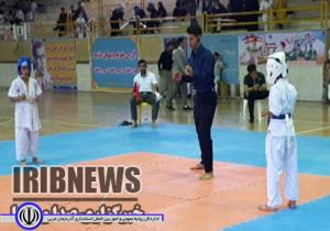 ۱۴ مدال رنگارنگ بر گردن کاراته کاران مهابادی