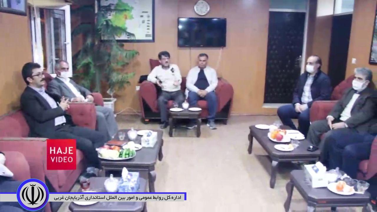 گام بلند یازاریان مهاباد برای تجهیز بیمارستان موقت