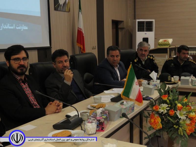 برخورد با قاچاقچیان چوب در مهاباد