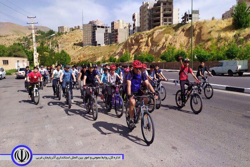 پویش همگانی دوچرخه سواری درمهاباد