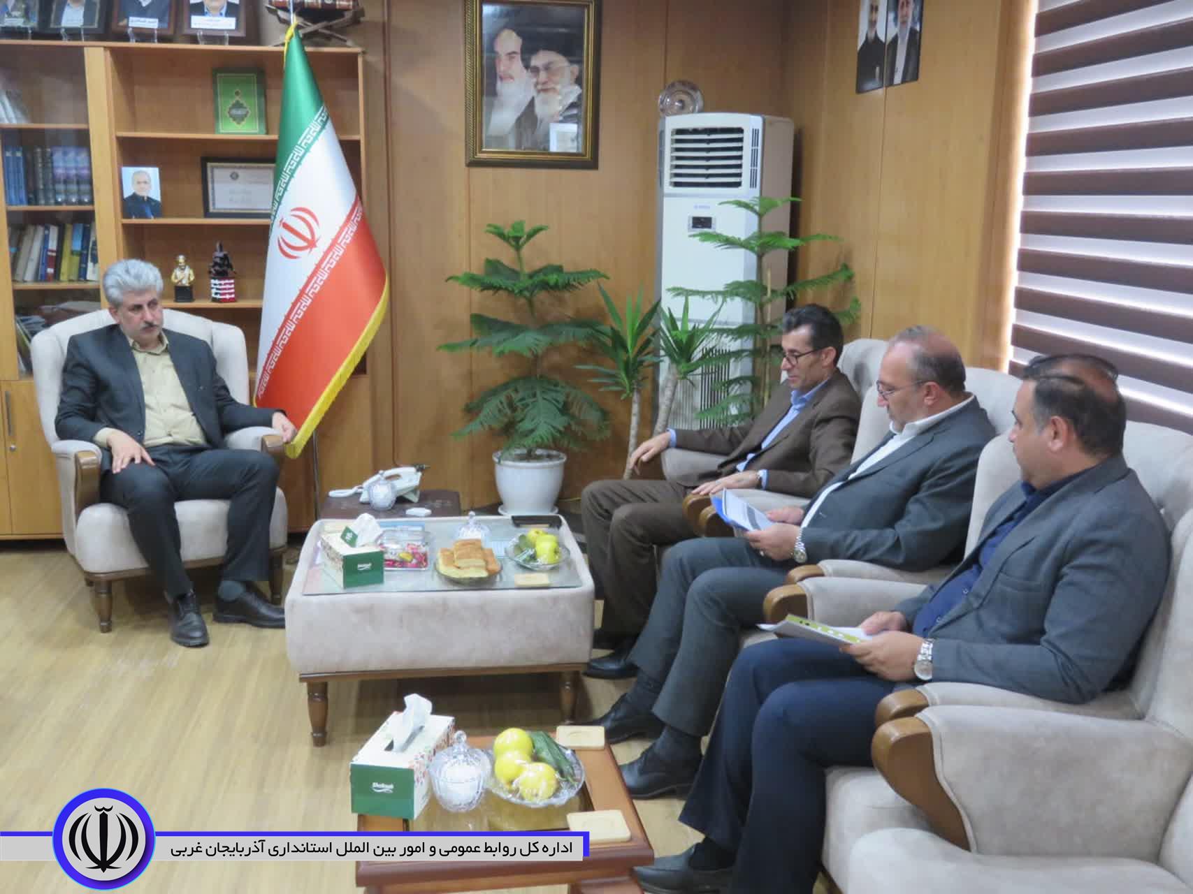دیدار مدیرکل راهداری و حمل و نقل جاده ای استان آذربایجان غربی با فرماندار ویژه مهاباد