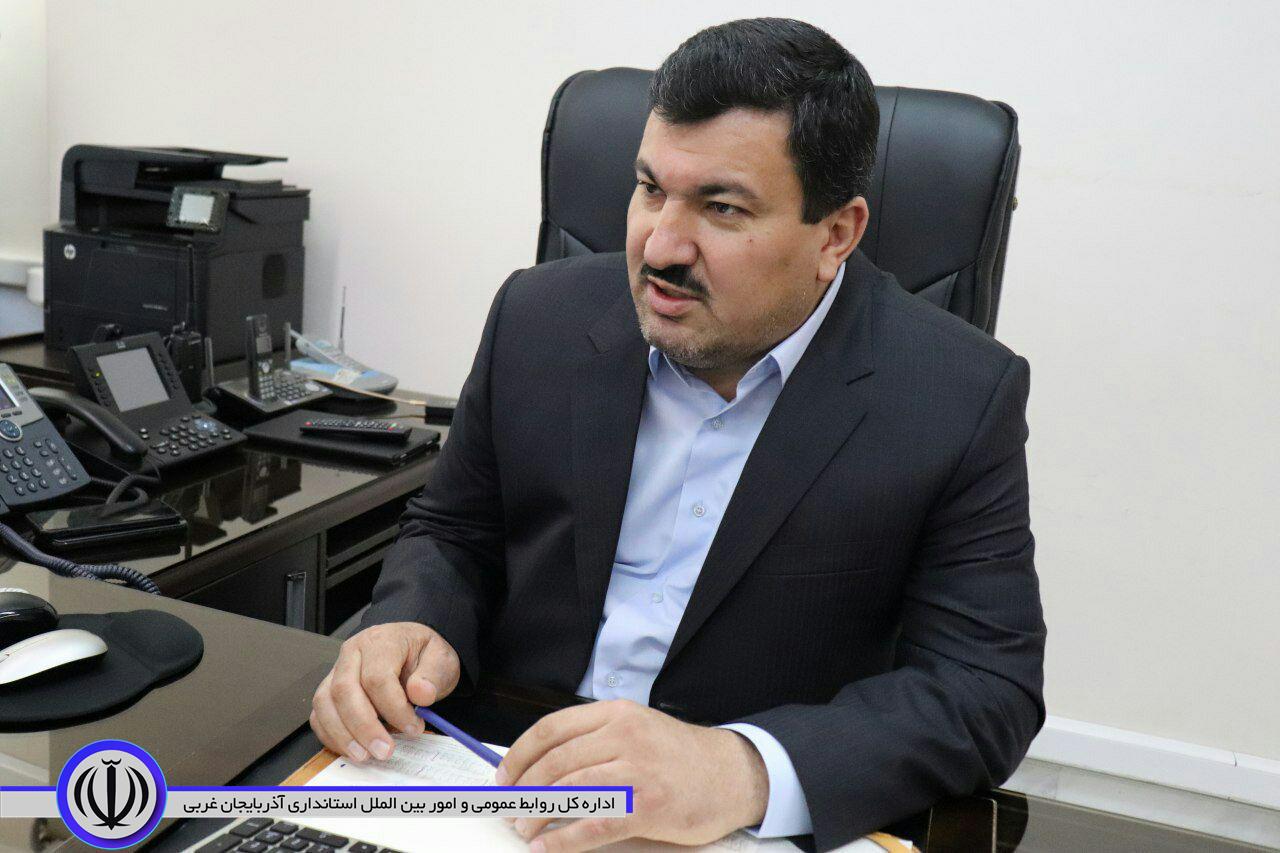 افتتاح و بهره برداری از 2 پروژه برق رسانی در مهاباد