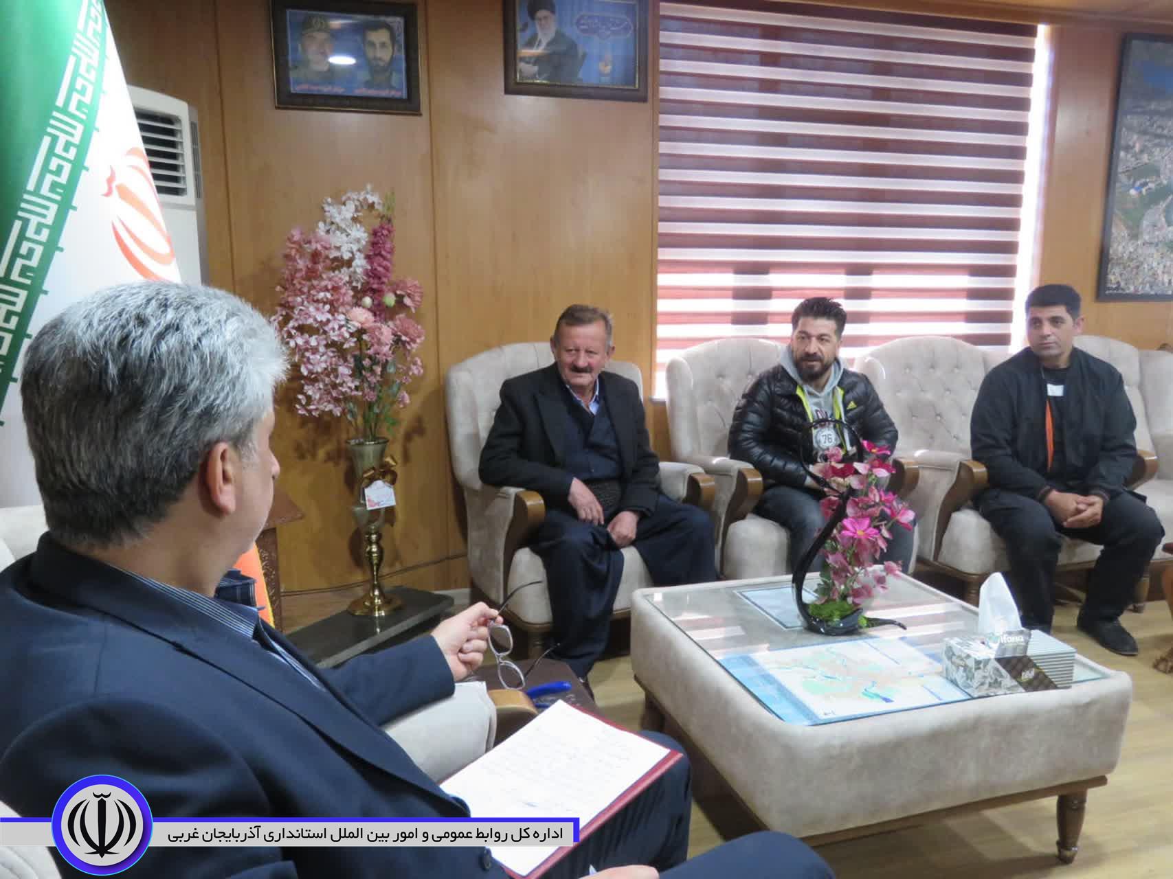 ملاقات مردمی فرماندار مهاباد برگزار شد
