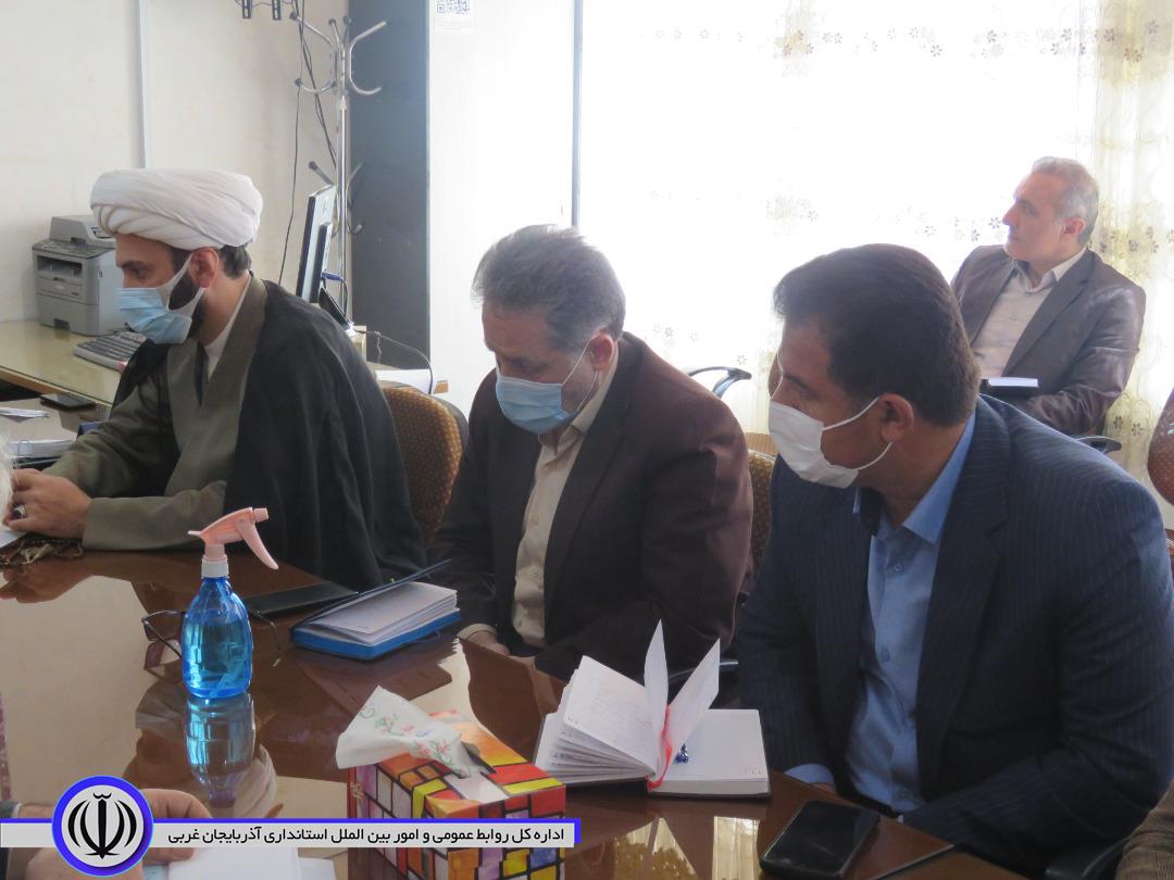 امام جمعه مهاباد: اهمیت پرداخت زکات برای مردم تفهیم شود