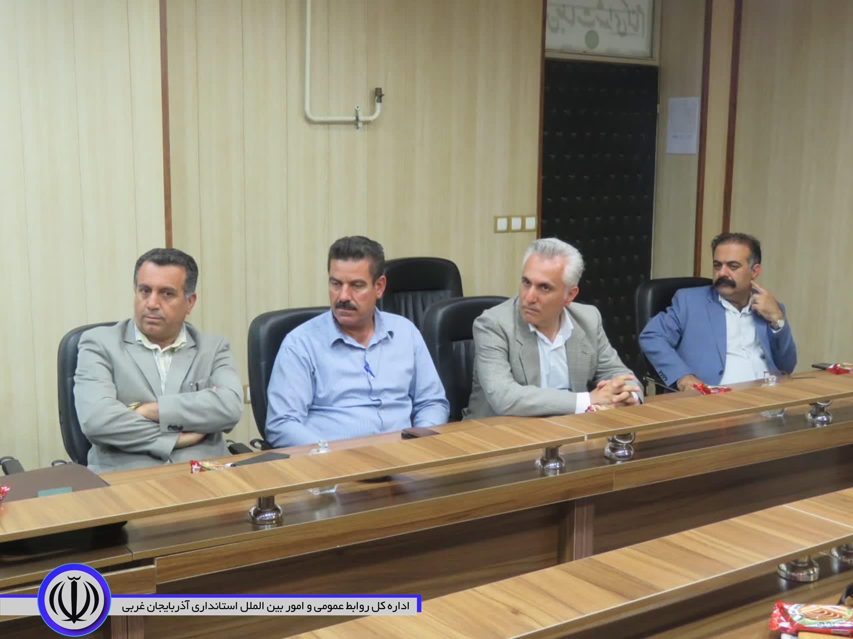 جلسه بررسی آسیبهای اجتماعی برگزار شد