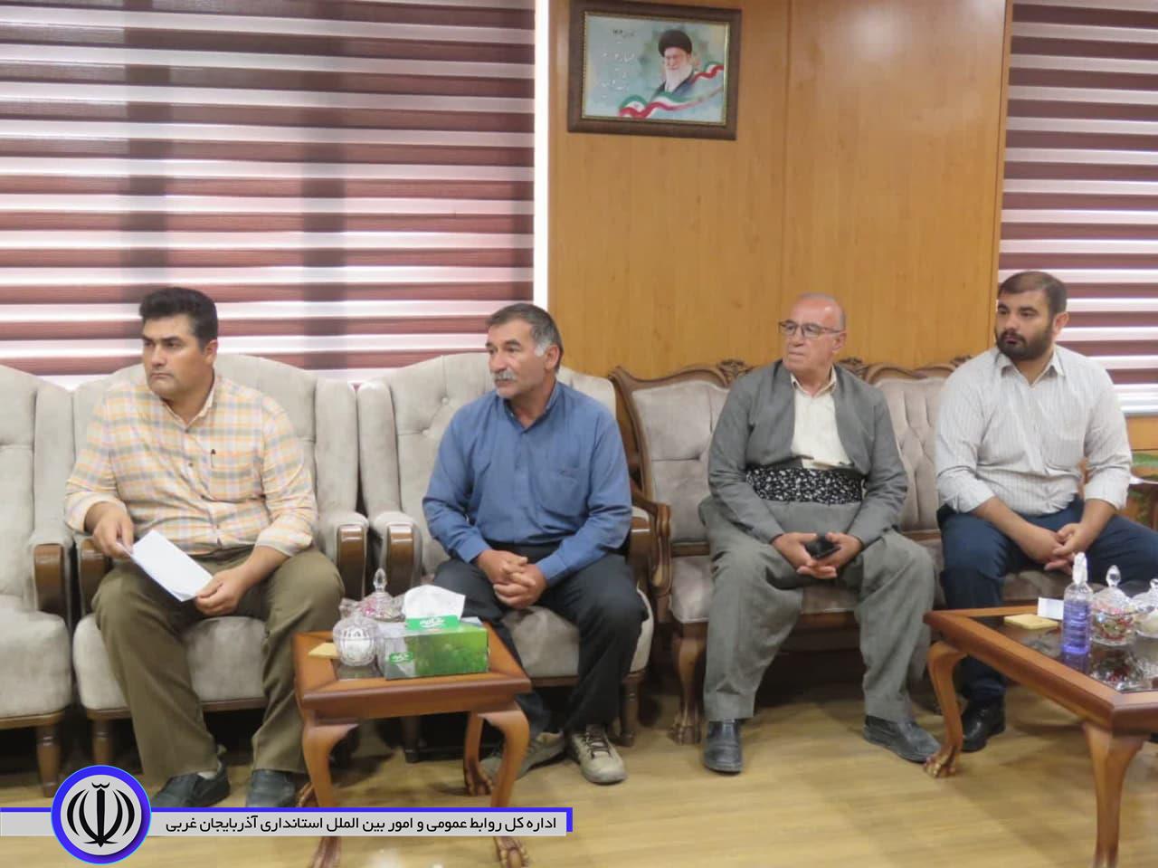 شهروندان مهابادی مشکلات خود را با فرماندار در میان گذاشتند