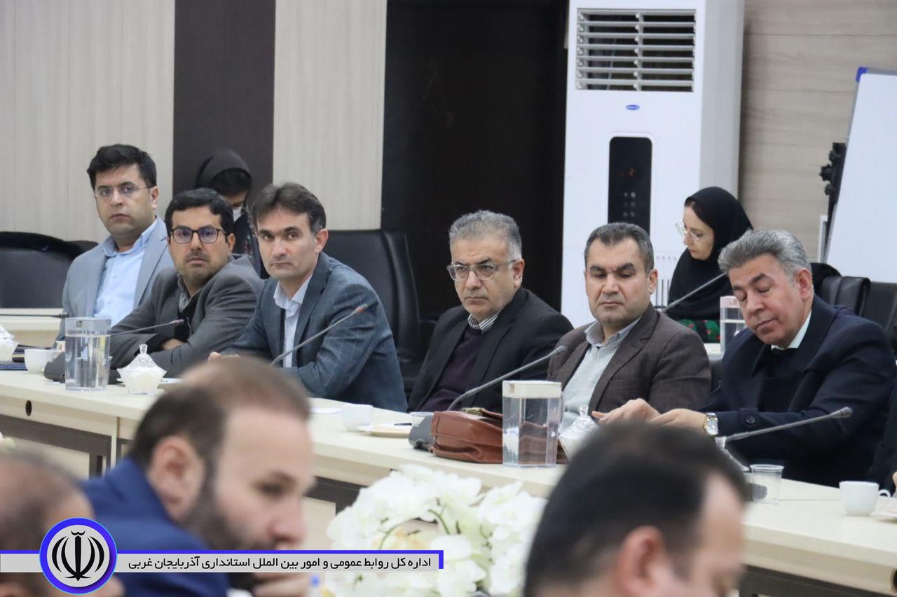 فرماندار مهاباد: 830 میلیارد ریال درآمد مالیاتی به طرح های عمرانی تخصیص یافت