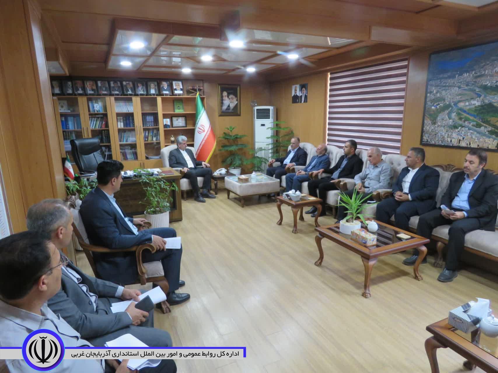 دیدار مشاور دستیار رئیس‌جمهور با فرماندار شهرستان مهاباد