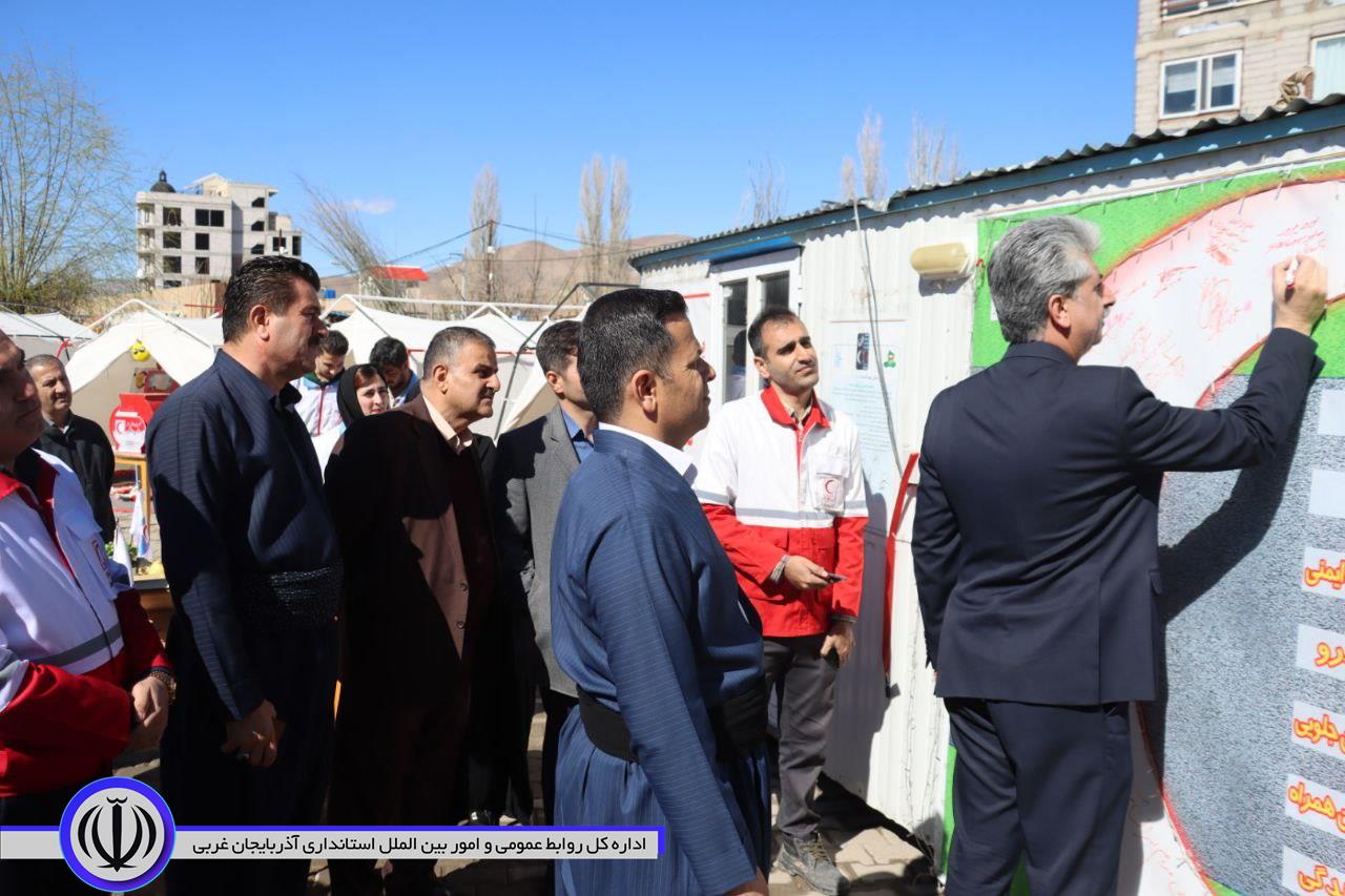 بازدید میدانی سرپرست فرماندار ویژە ی شهرستان از مراکز ویژه استقبال از مهمانان نوروزی شهرداری مهاباد