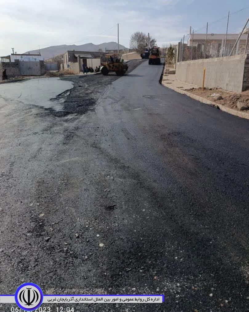 آسفالت معابر روستای قمطره