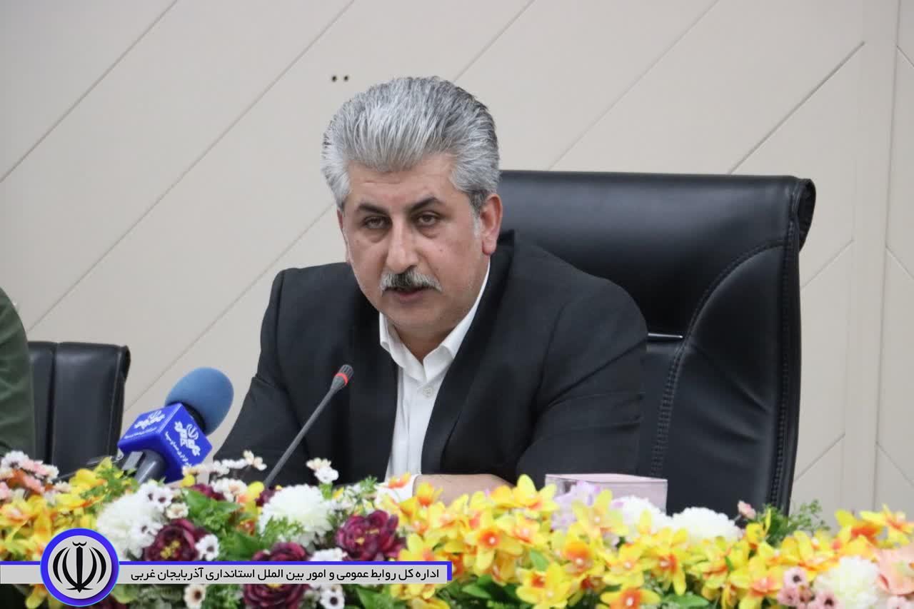 اولین جلسه شورای اداری مهاباد برگزار شد