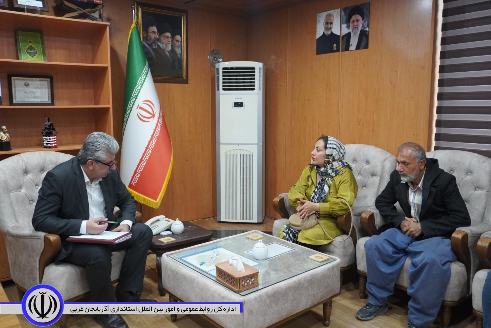 پاسخگویی و پیگیری مطالبات شهروندان در ملاقات مردمی با فرماندار مهاباد