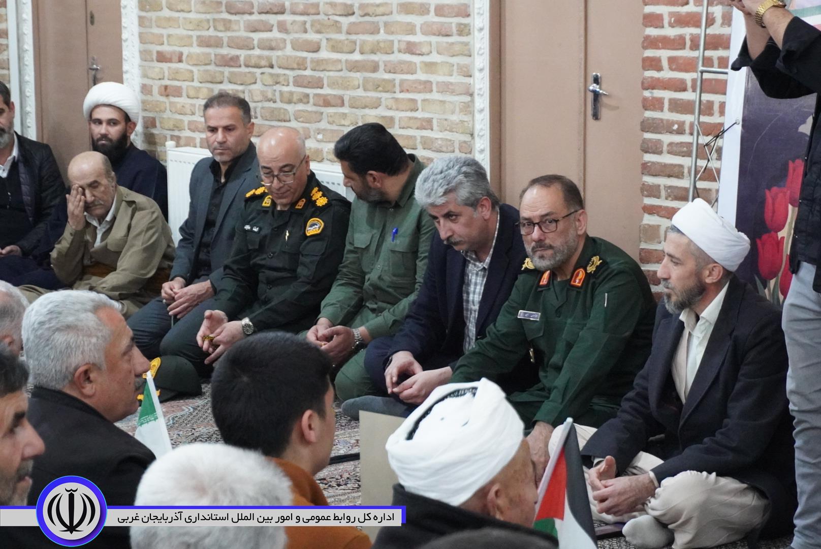 برگزاری آیین بزرگداشت امام شهید امت اسلامی و شهدای جنگ رمضان در مهاباد