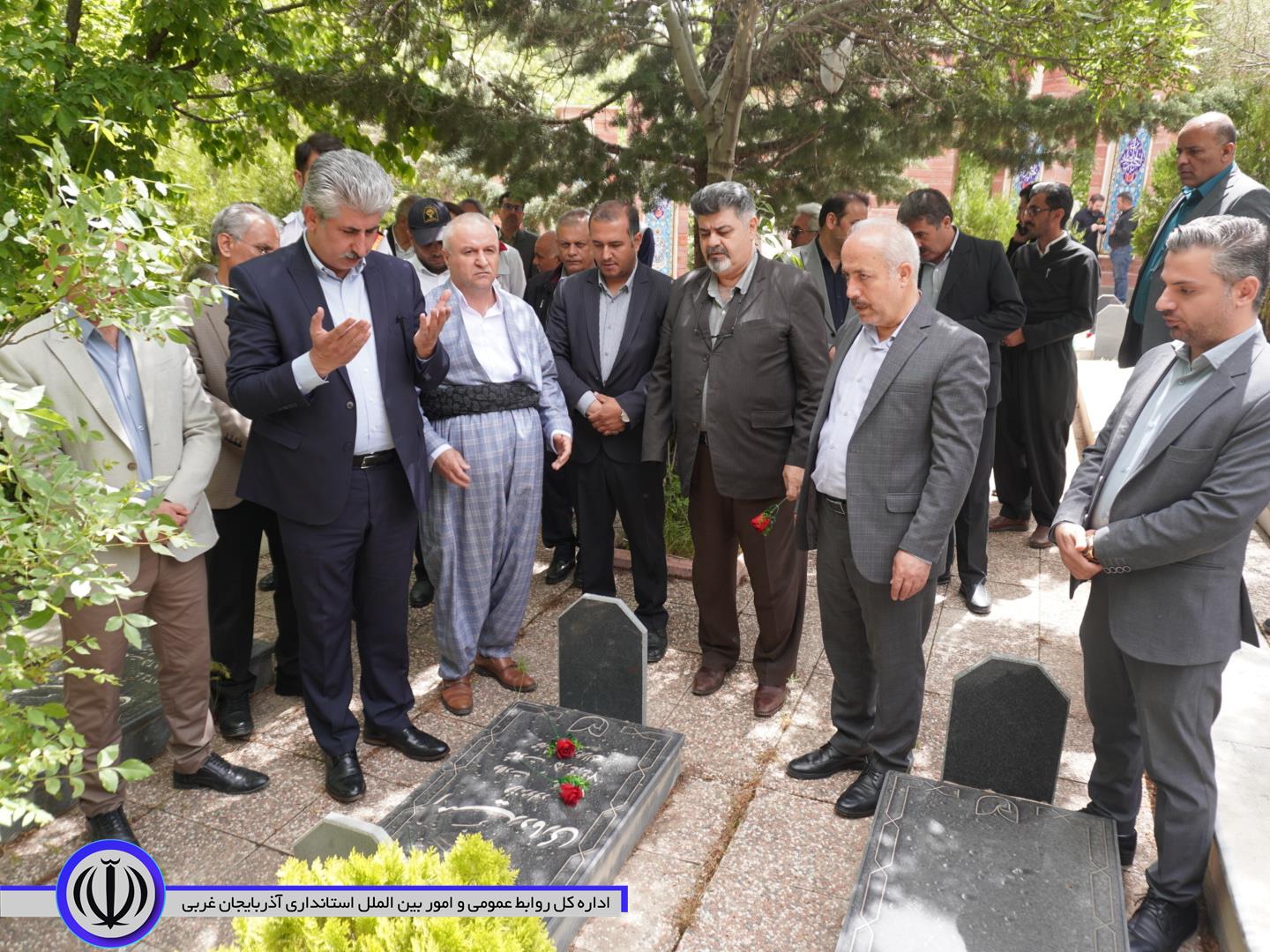 تجدید بیعت با شهدای والامقام در مهاباد