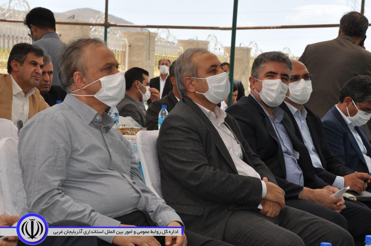 بازدید وزیر صنعت، معدن و تجارت از کارخانه قند مروارید مهاباد