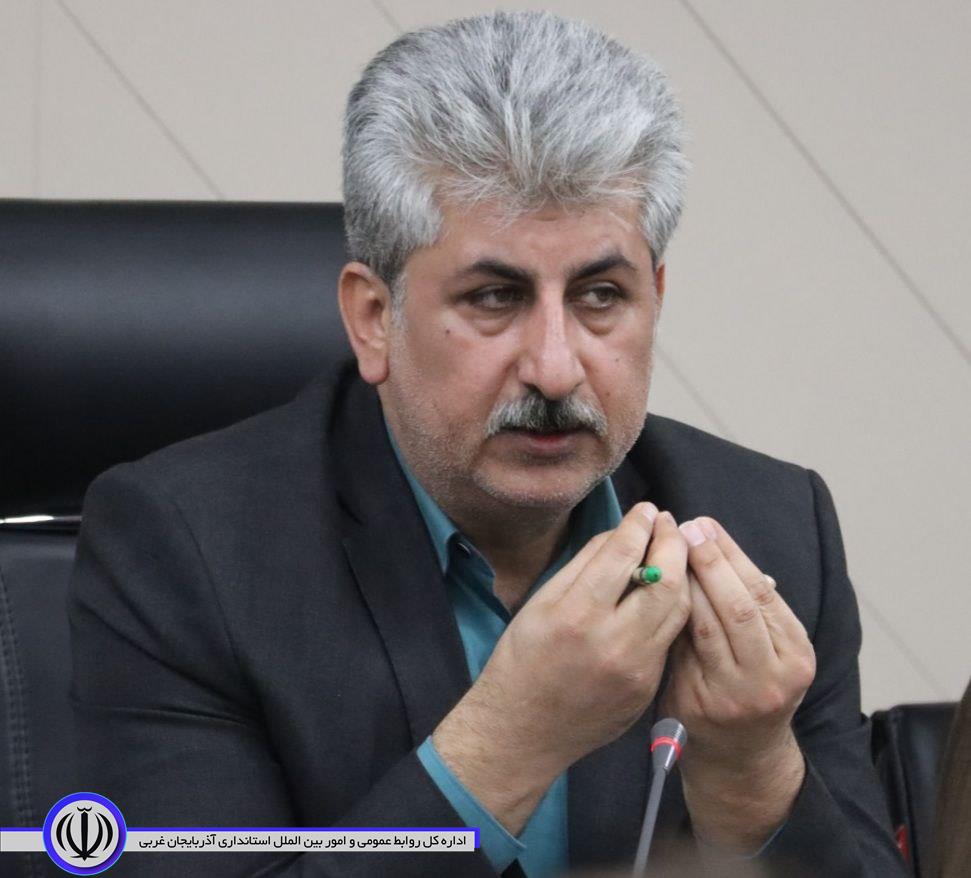 تأکید فرماندار ویژه مهاباد بر نقش مؤسسات خیریه در رفع نیازهای عمومی جامعه