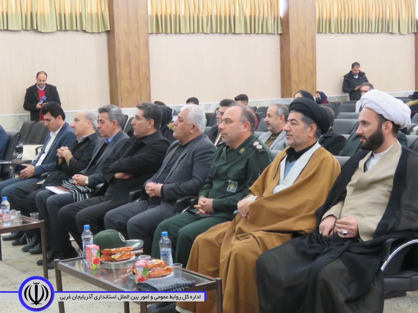 آیین جشن میلاد کوثر در مهاباد برگزار شد