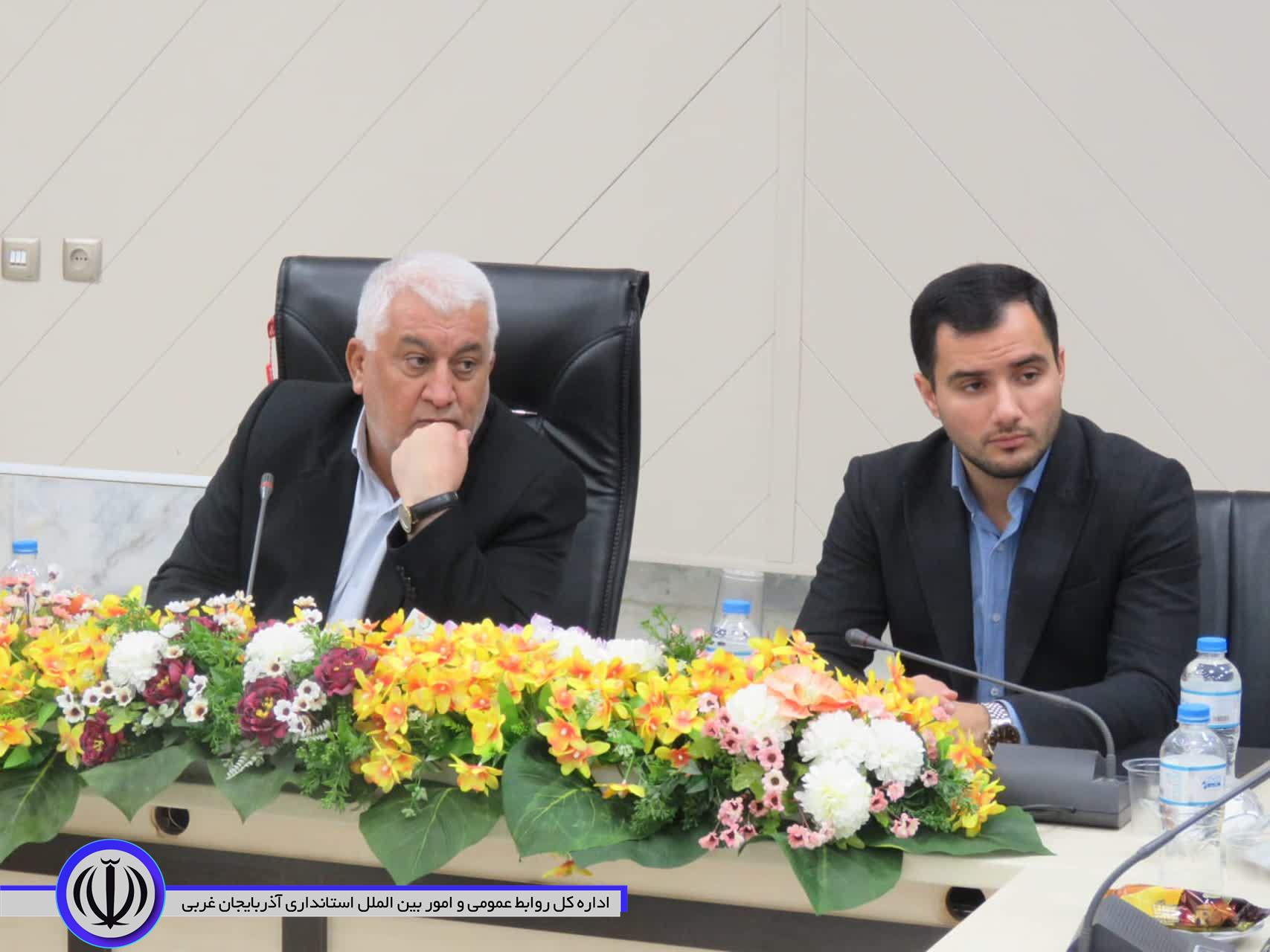 کسب رتبه اول مهاباد به لحاظ ثبت نام دانش آموزان در سامانه نظام مراقبت اجتماعی یا نماد