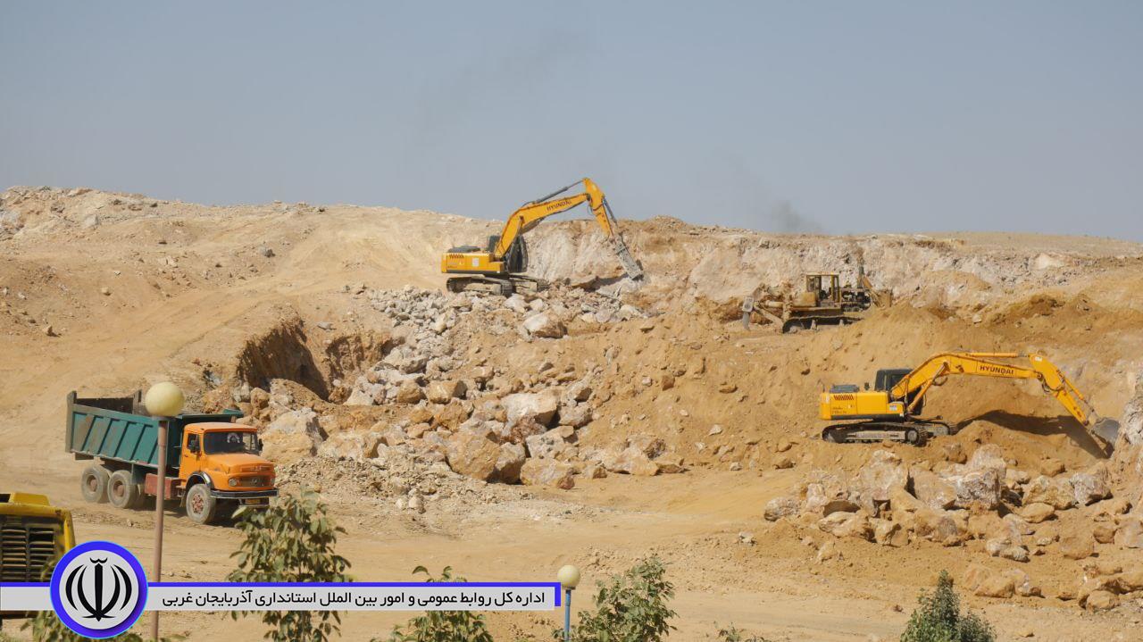 فرماندار مهاباد: آسیب‌شناسی تجربه  مسکن مهر، چراغ راه نهضت ملی شود