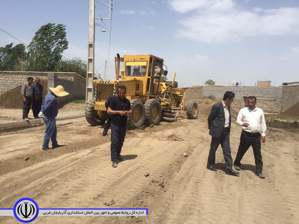 بازدید بخشدار مرکزی مهاباد از آخرین روند پروژه آسفالت معابر روستاهای گردیعقوب و خورخوره