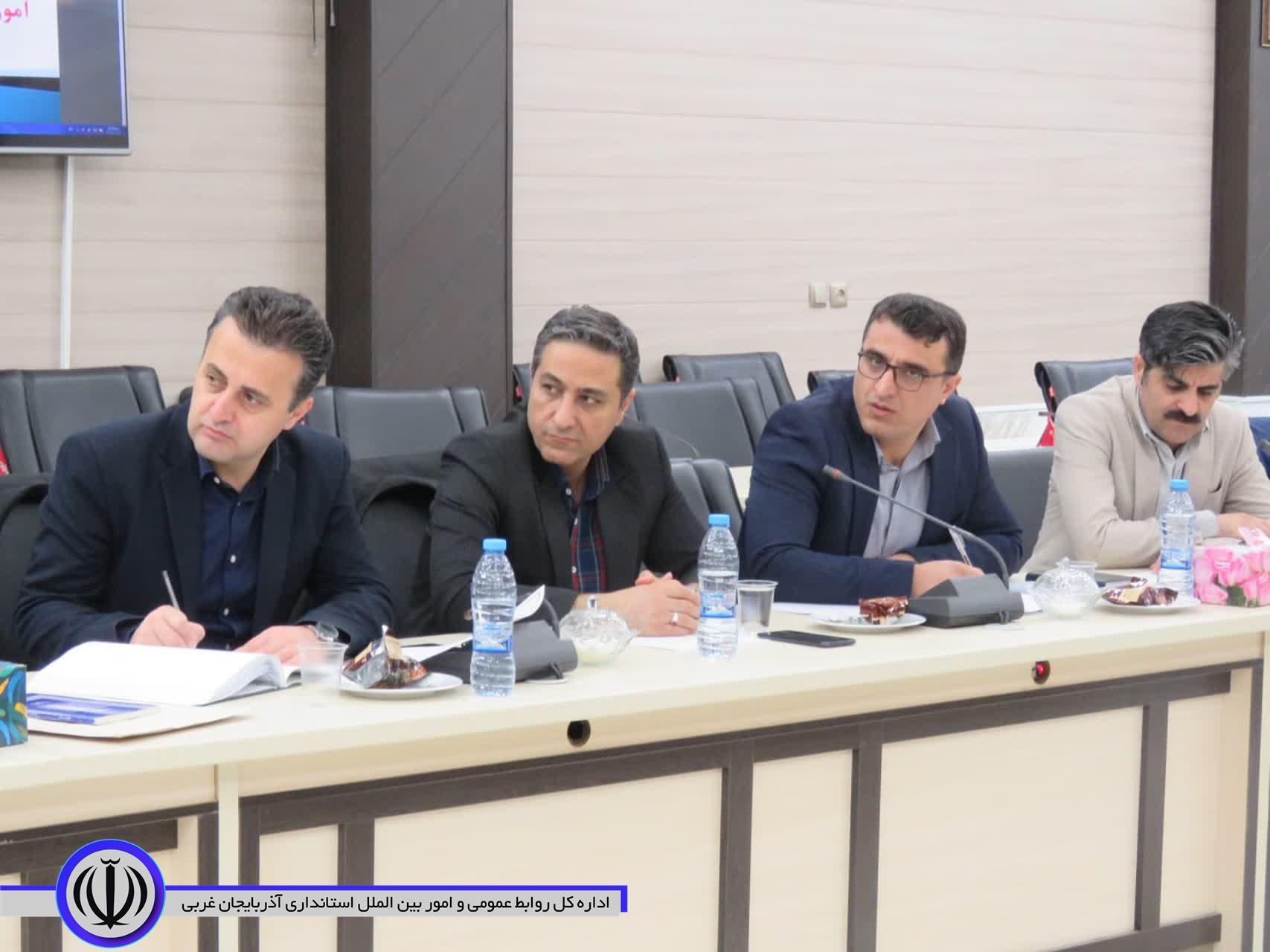 فرماندار ویژه مهاباد: اهمیت شرکت در انتخابات برای رای اولی ها تبیین شود