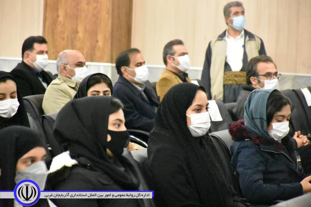 فرماندار مهاباد: فرهنگ ایثار و شهادت برای نسل جوان تببین شود