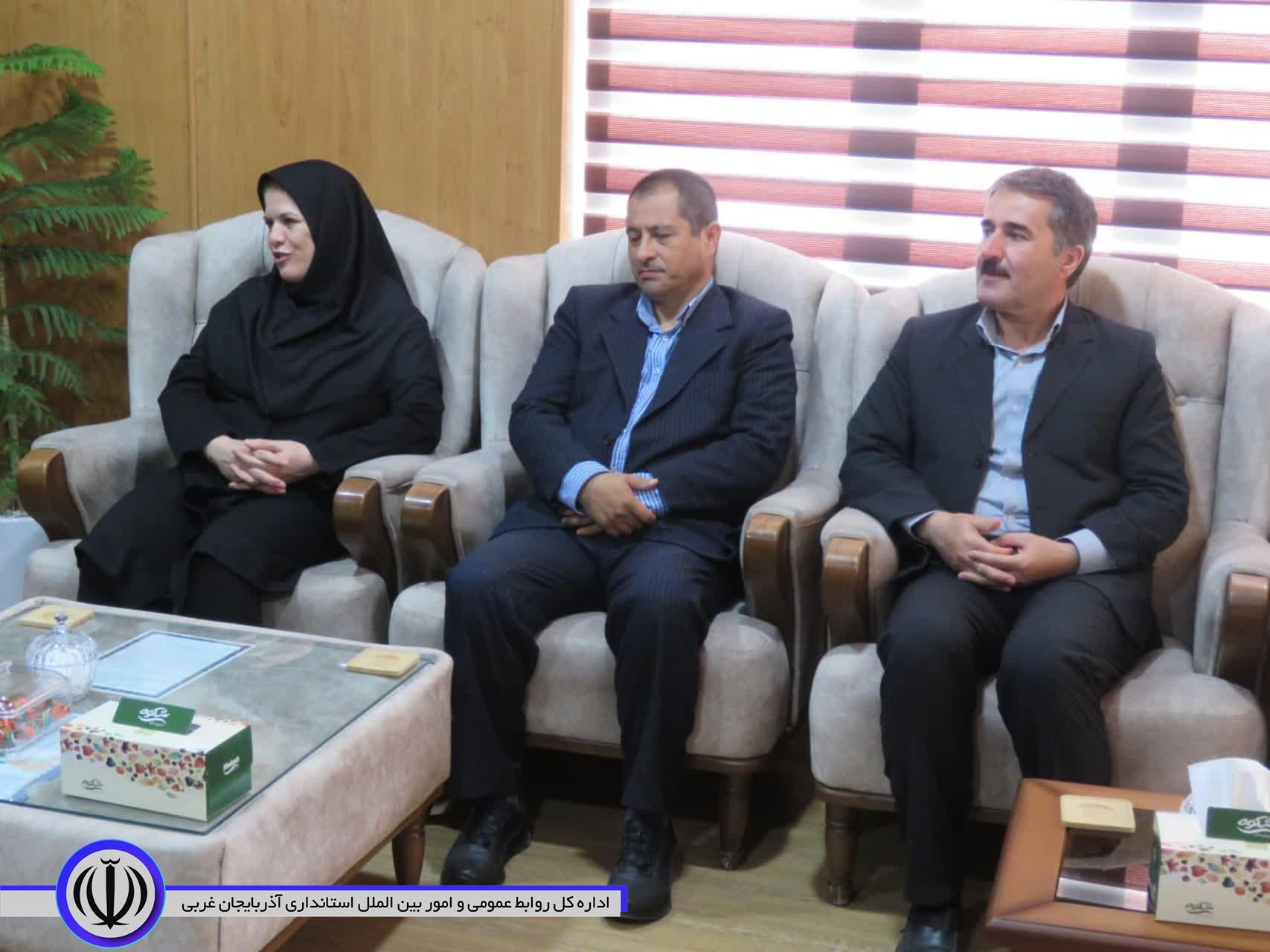 دیدار و گفتگوی مدیر کل بیمه سلامت استان آذربایجان غربی با فرماندار شهرستان مهاباد