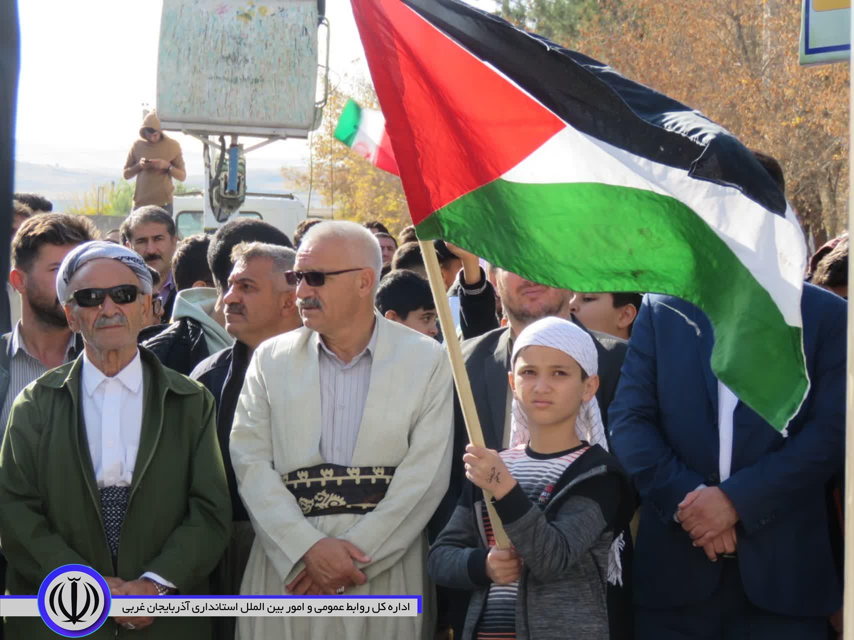 فرمانده سپاه مهاباد: غزه به میدان نبرد حق علیه باطل تبدیل شده است