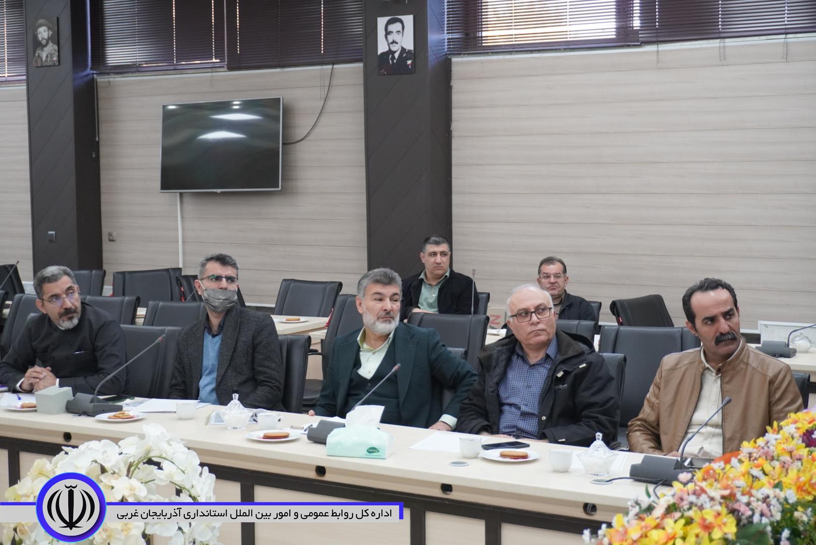 برگزاری یازدهمین جلسه شورای آموزش و پرورش شهرستان مهاباد با محوریت تحلیل نتایج امتحانات و مقاوم‌سازی مدارس