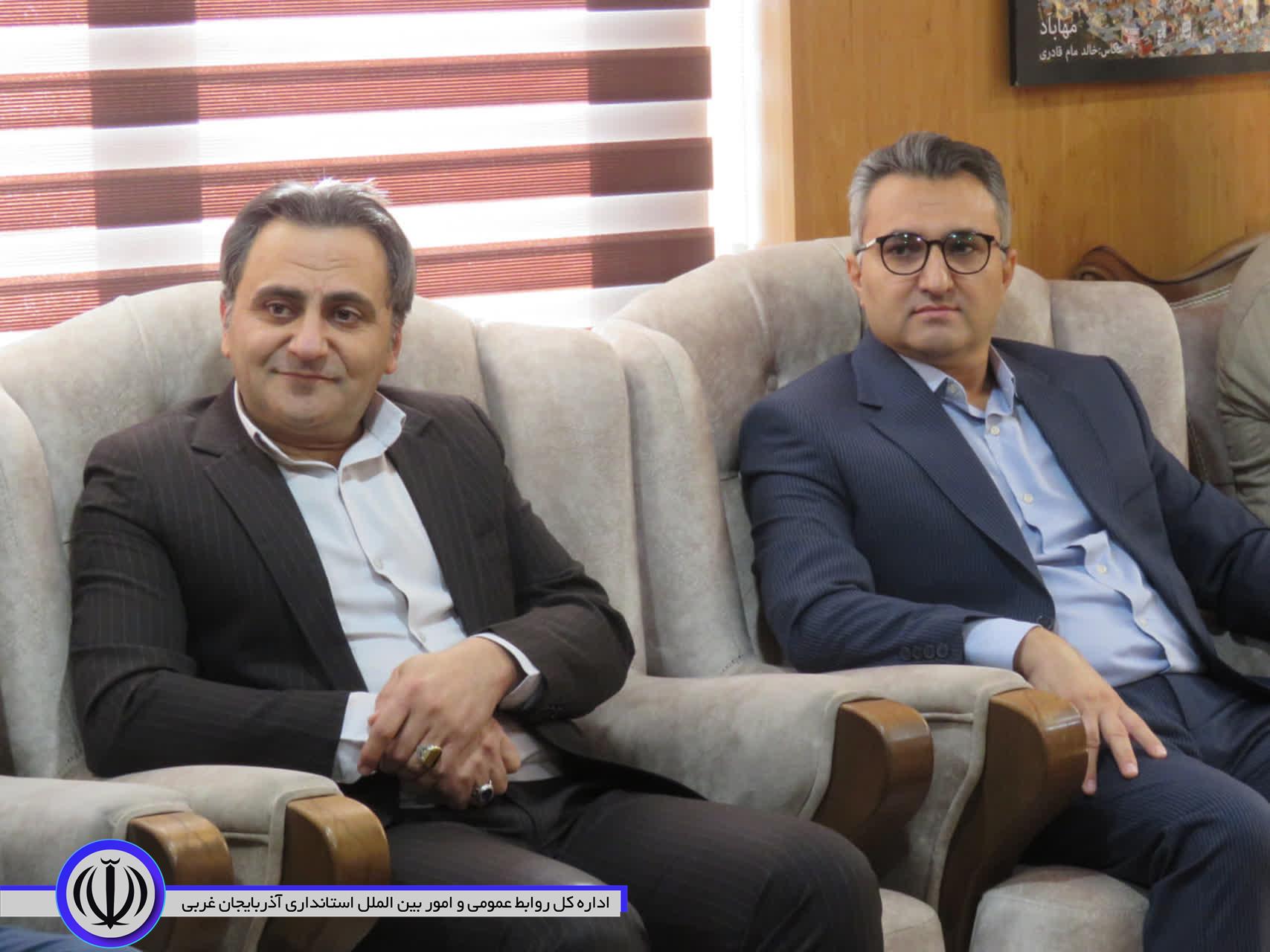 مراسم تودیع و معارفه رئیس پایگاه انتقال خون مهاباد برگزار شد