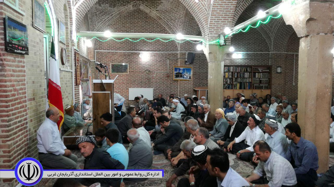 سخنرانی معاون استاندار و فرماندار ویژه شهرستان مهاباد در نماز جمعه و آخرین روز از هفته مبارک دولت