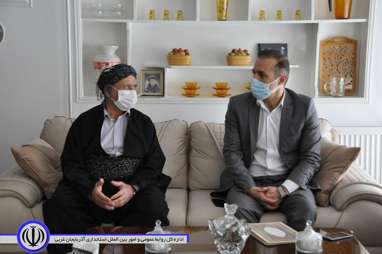 دیدار فرماندار مهاباد با اصحاب قلم و هنر