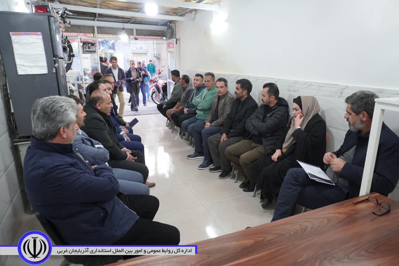 انتقال صنف نمایشگاه موتور سیکلت فروشی ها محله سه آسیاب مهاباد به شهرک صنفی کاوه کلید خورد