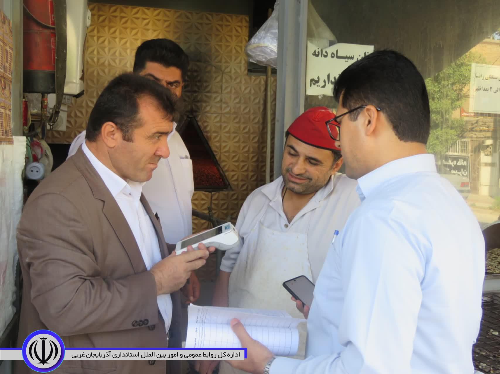بررسی وضعیت سنگک و نانوایی های مهاباد در بازدید فرماندار ویژه مهاباد