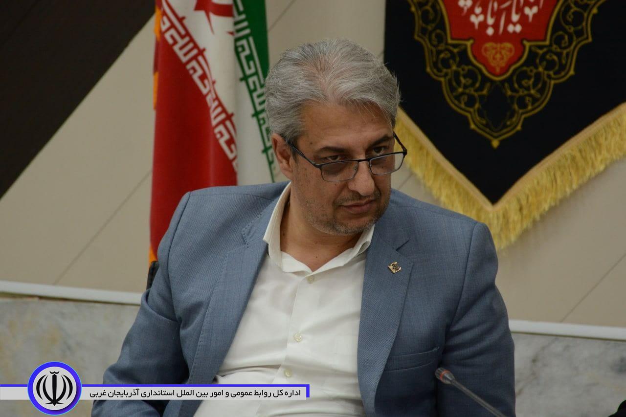 فرماندار ویژه مهاباد: تحویل آرد به شهرستان ها باید بر اساس آمار جمعیتی جدید باشد