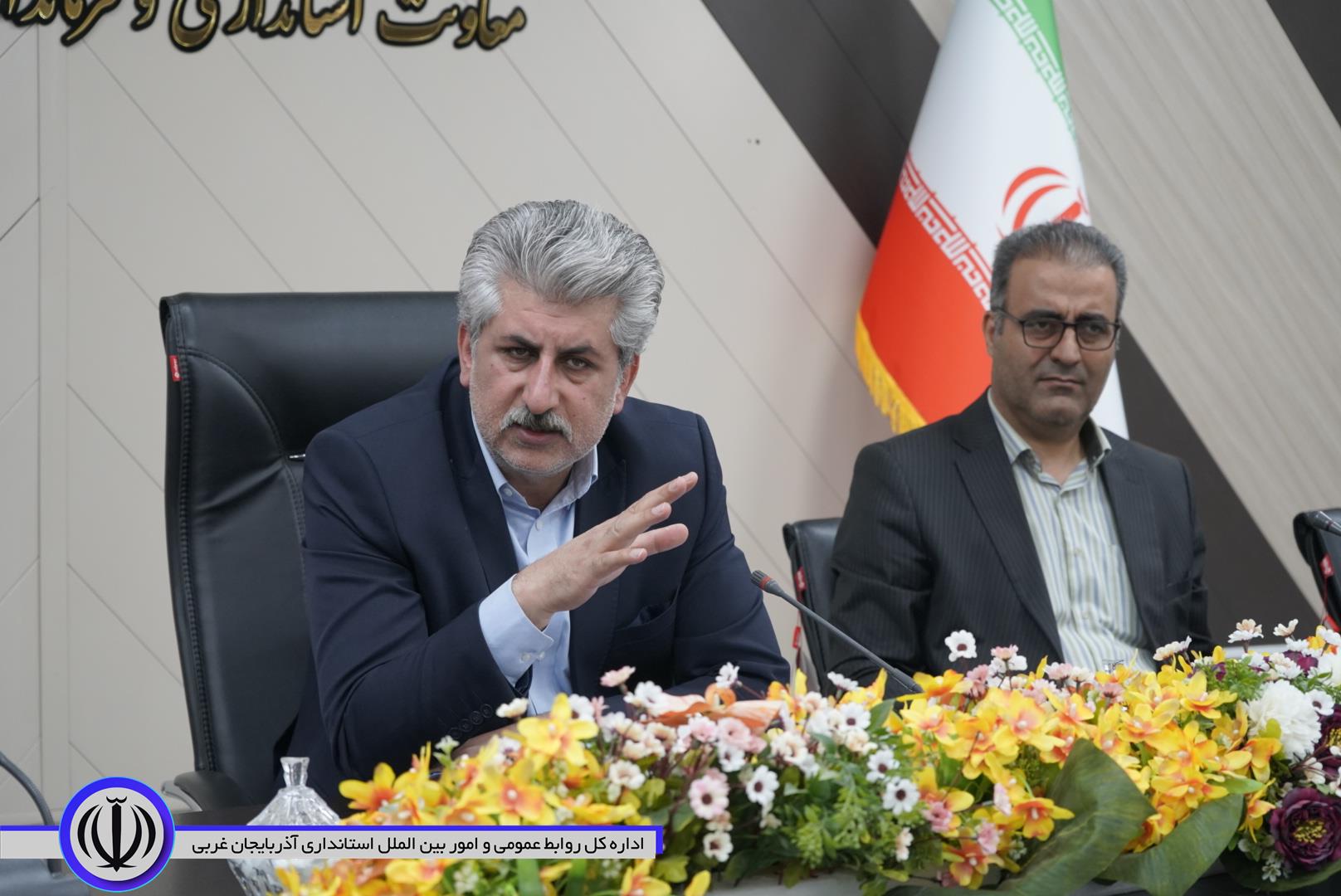 نشست شورای توسعه و حمایت شهرستان مهاباد