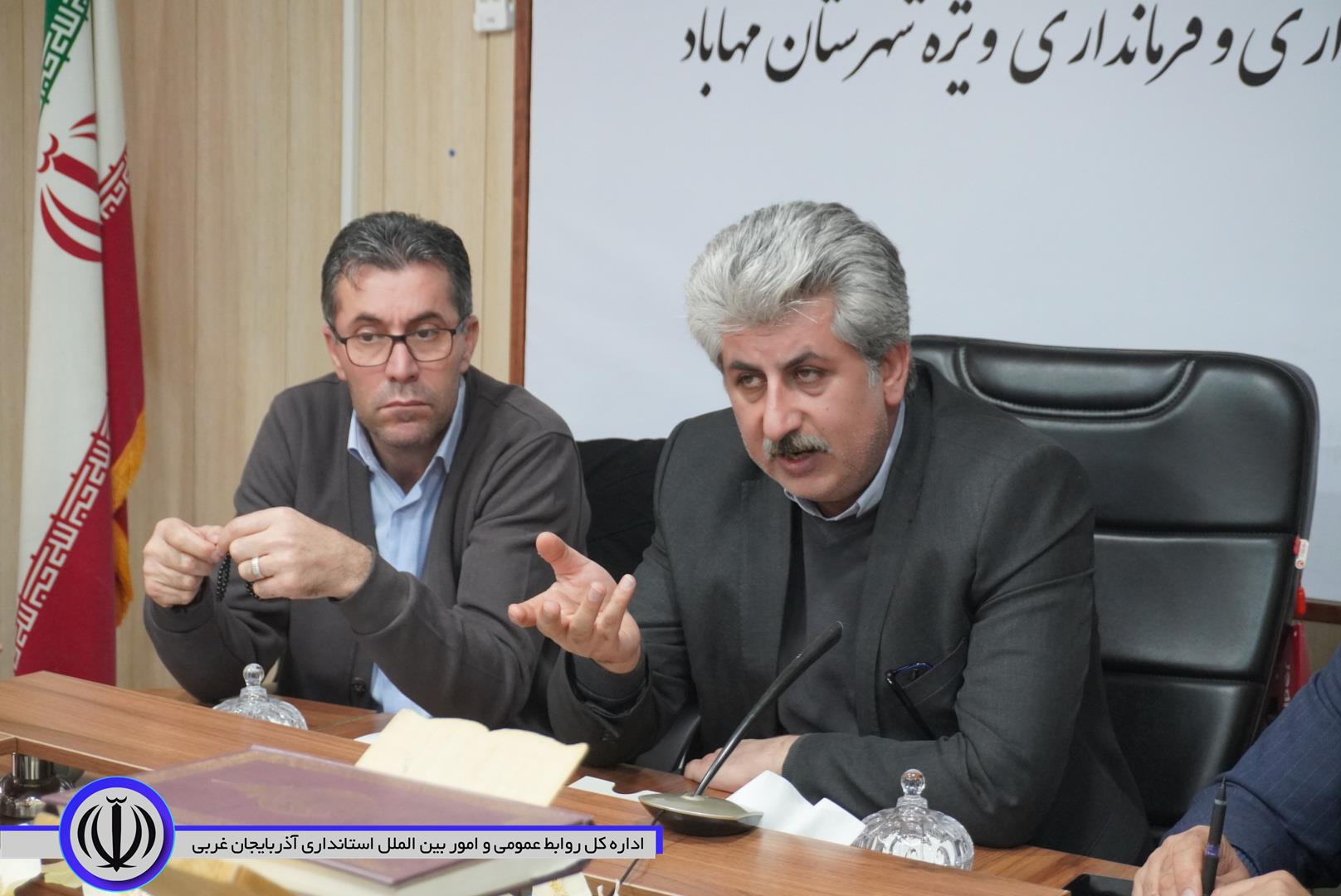 بررسی مشکلات ساید پسماند مهاباد با حضور مسئولان کشوری