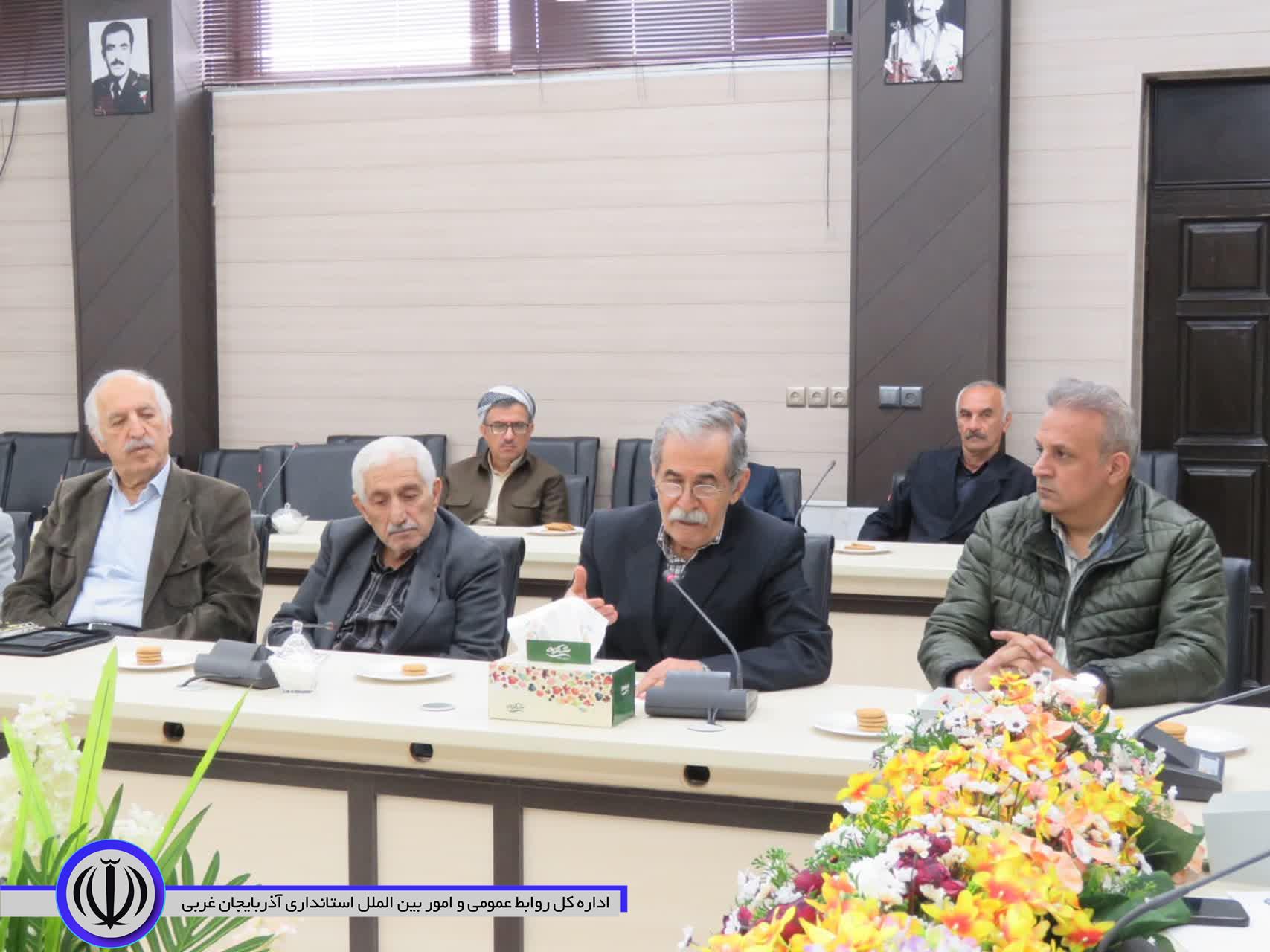 نشست صمیمی جمعیت زاگرس با سرپرست فرمانداری مهاباد